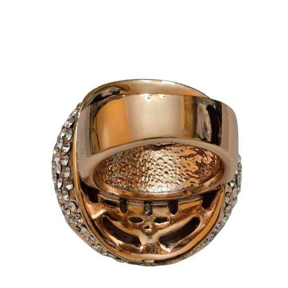 Huge Blingy Pink Gold Tone Cocktail Ring Size 8 (A9058) - Picture 5 of 6